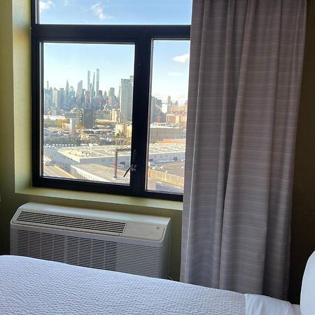 Holiday Inn Express Long Island City E - New York By Ihg ภายนอก รูปภาพ