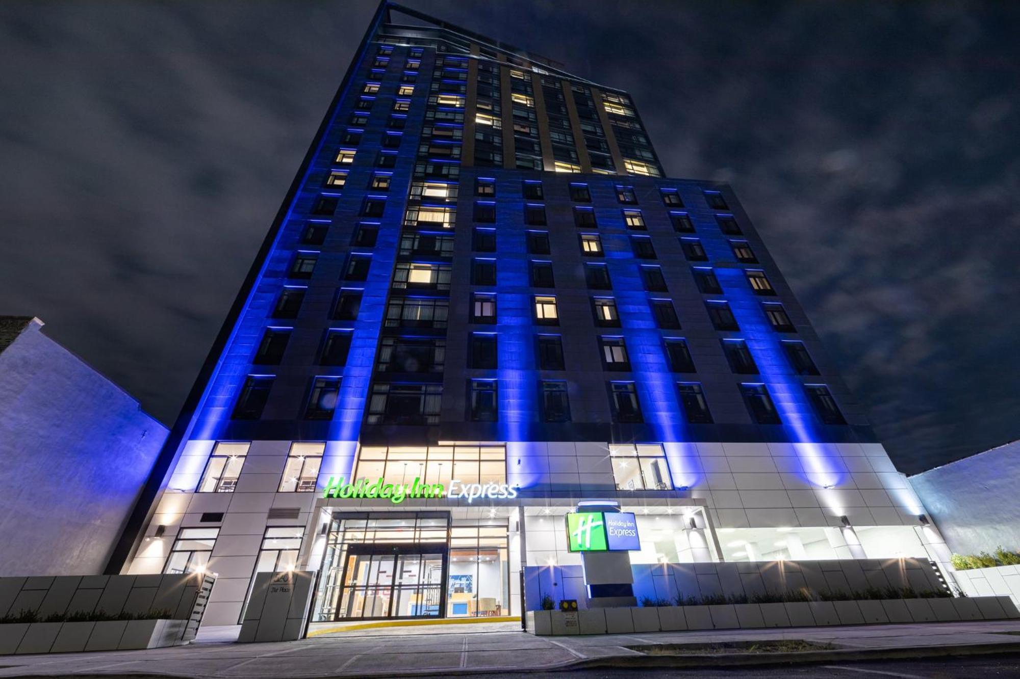 Holiday Inn Express Long Island City E - New York By Ihg ภายนอก รูปภาพ