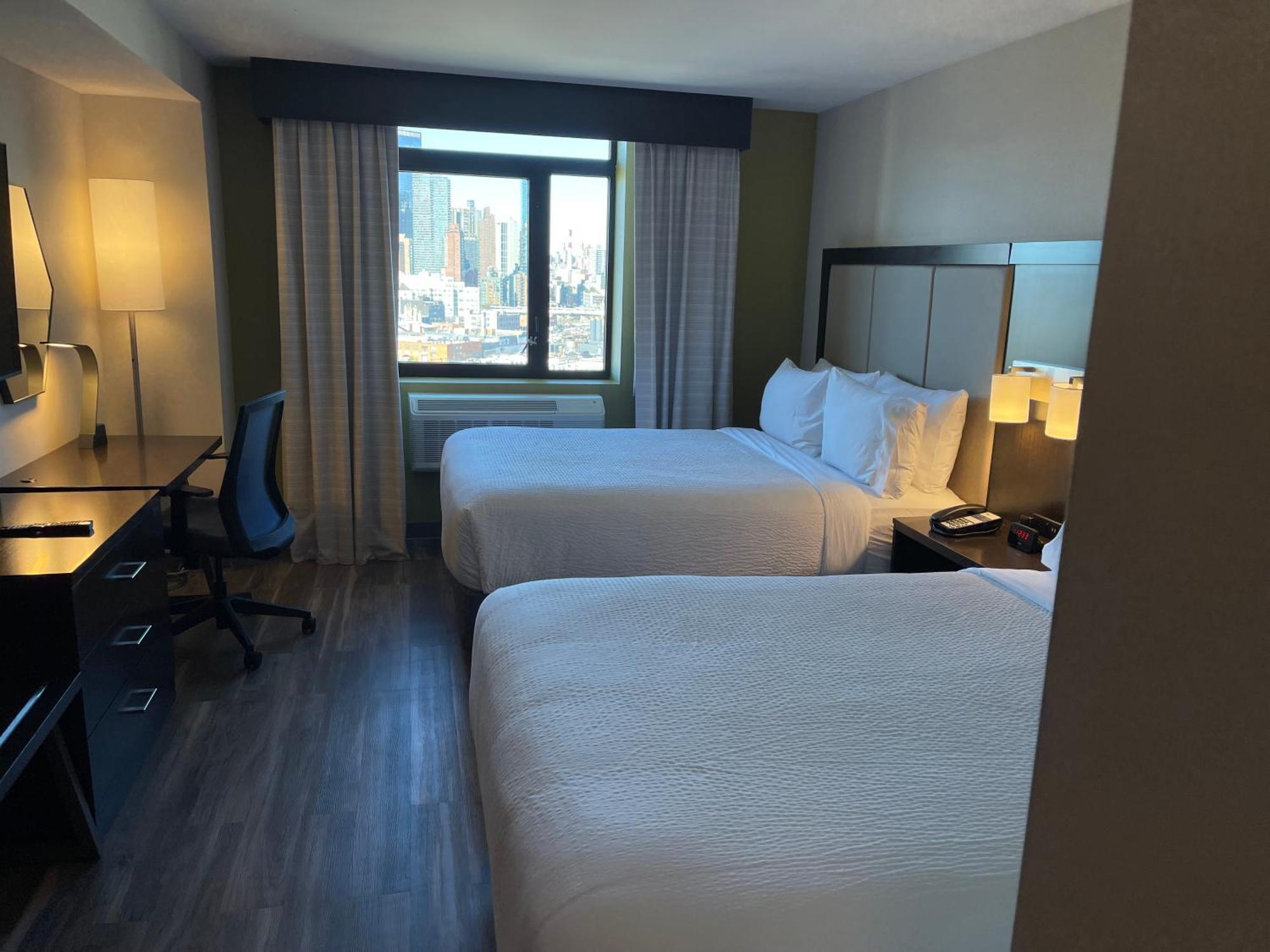 Holiday Inn Express Long Island City E - New York By Ihg ภายนอก รูปภาพ