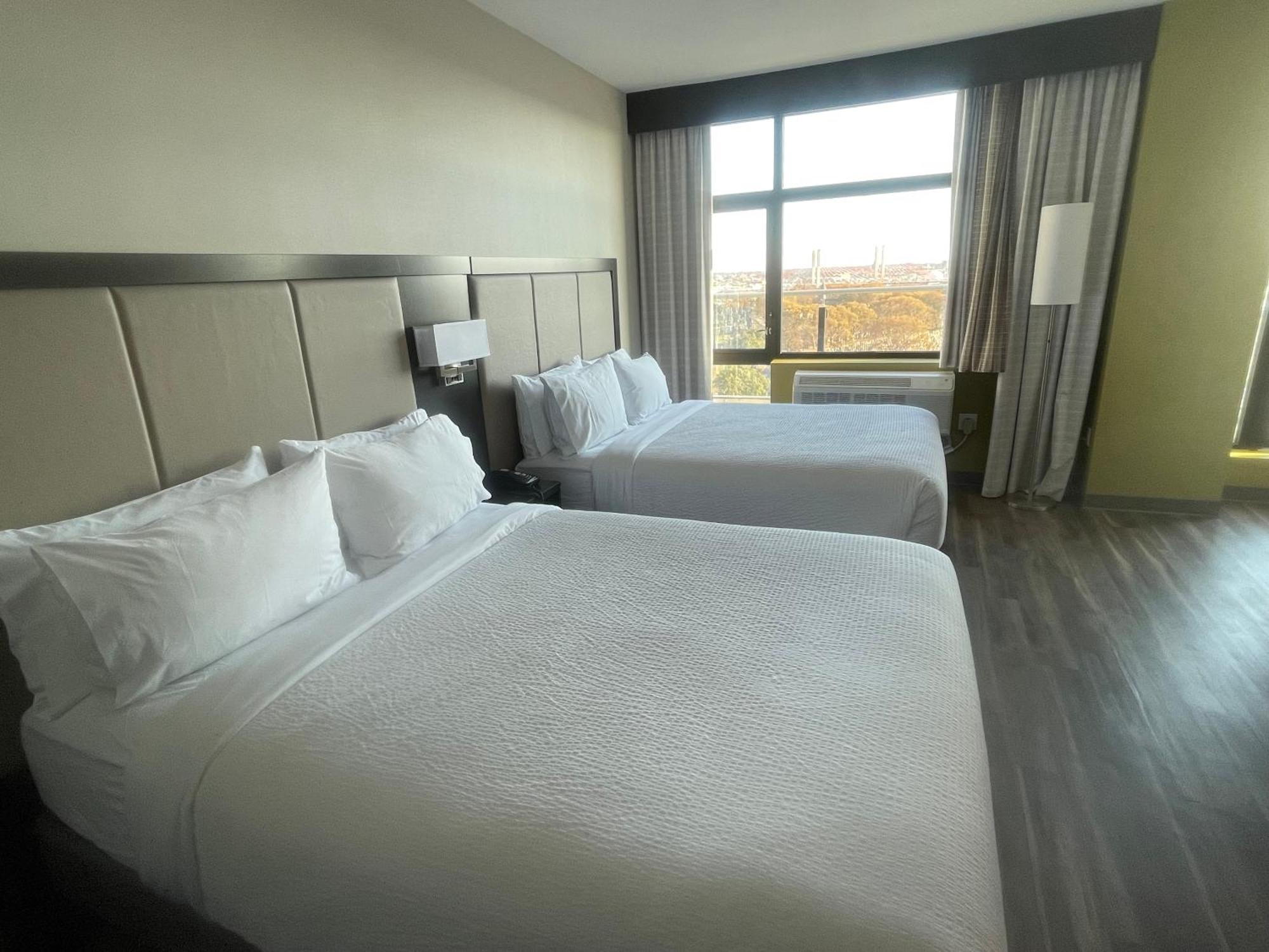 Holiday Inn Express Long Island City E - New York By Ihg ภายนอก รูปภาพ